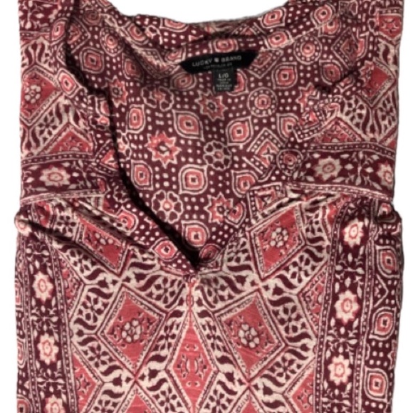 Lucky Brand V-Neck Blouse Large - Picture 10 of 10